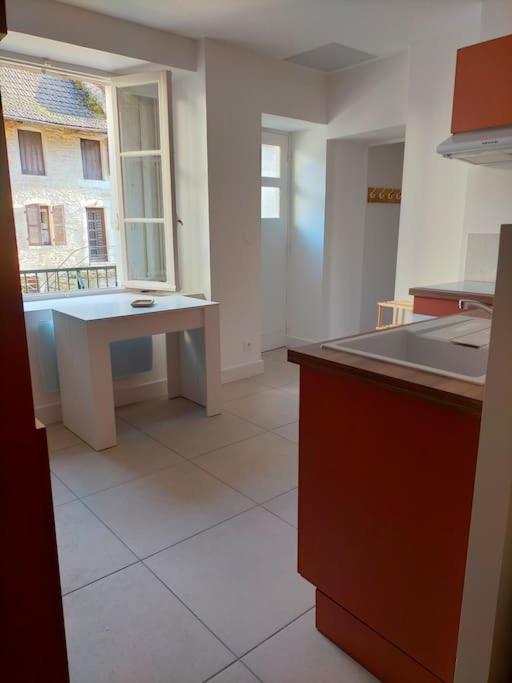 "Le Boheme", Logement Cosy, Au Calme Vertrieu Buitenkant foto