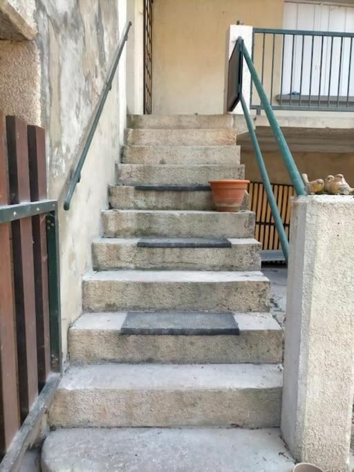 "Le Boheme", Logement Cosy, Au Calme Vertrieu Buitenkant foto